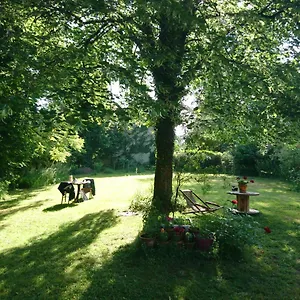 grange-renovee-et-son-jardin-dans-lavant-pays-savoyard.hotels-rhonealpes.com/